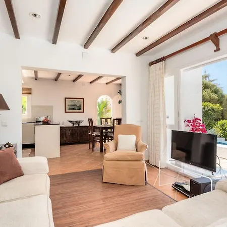 Delfin Villa Sant Lluís